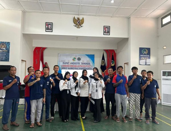 Jaga Kekondusifan, Lapas Narkotika Purwokerto Laksanakan Perawatan Rutin Sarana dan Prasarana Keamanan